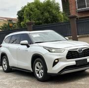 Toyota Highlander 2021 White for sale