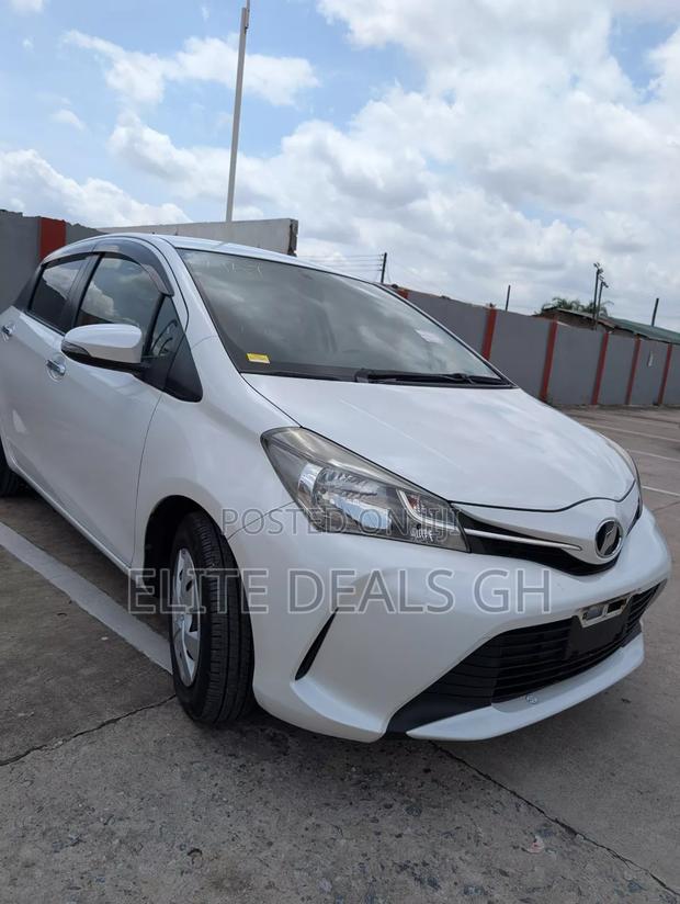 Toyota Vitz 1.3 FWD 5dr 2015 White