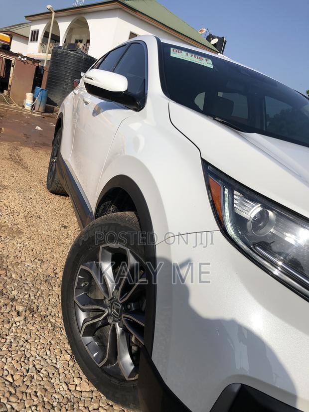 Honda CR-V 2021 White
