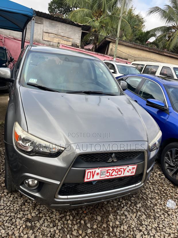 Mitsubishi Outlander Sport ES 2011 Gray