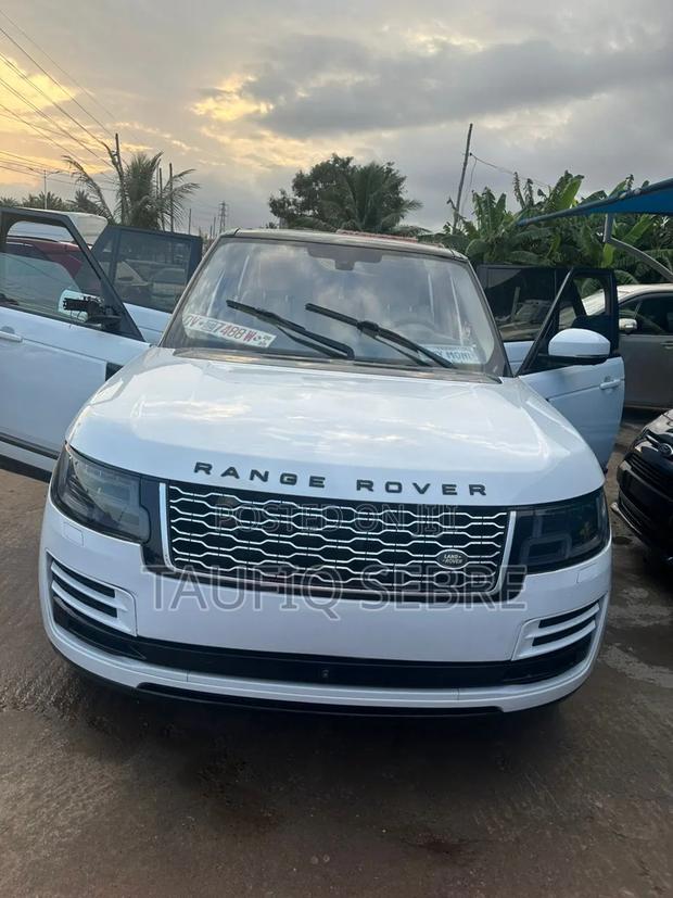 Land Rover Range Rover Sport SE 4x4 (3.0L 6cyl 8A) 2016 White