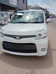 Toyota Sienta 2014 White for sale