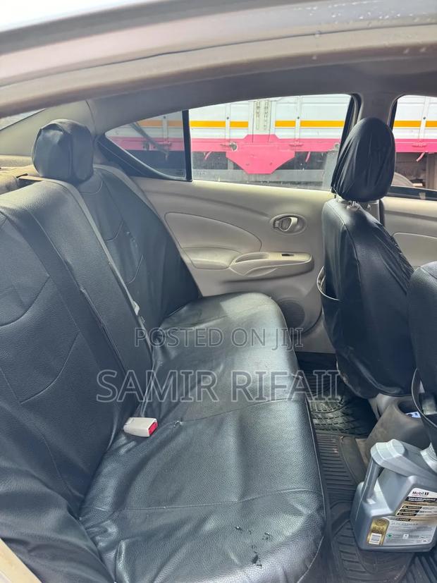 Nissan Sentra 2012 Silver