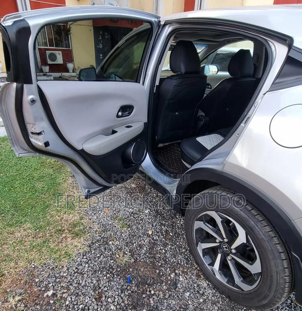 Honda HR-V EX AWD 2017 Gray