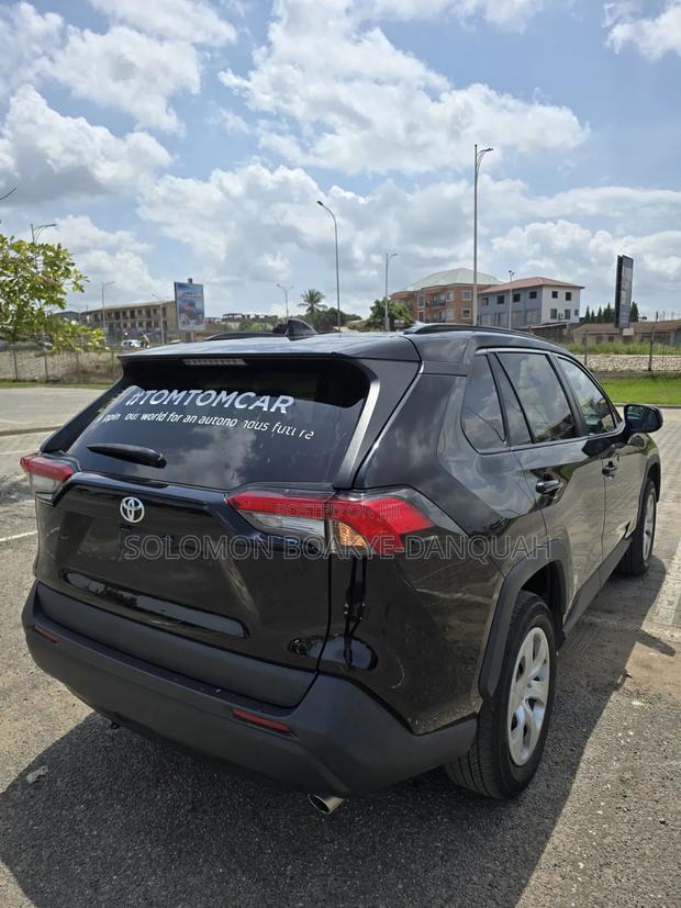 Toyota RAV4 LE AWD 2020 Black