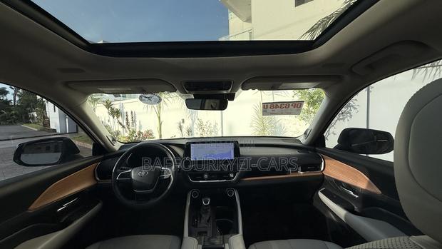 Toyota Highlander Limited AWD 2024 Black