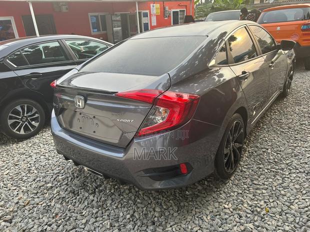 Honda Civic 2020 Gray