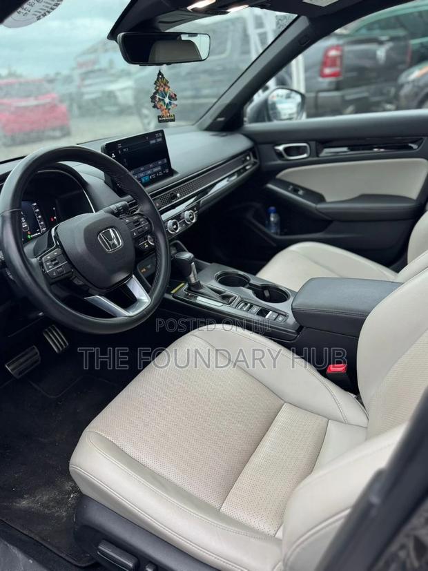 Honda Civic Sport Touring CVT 2024 Gray