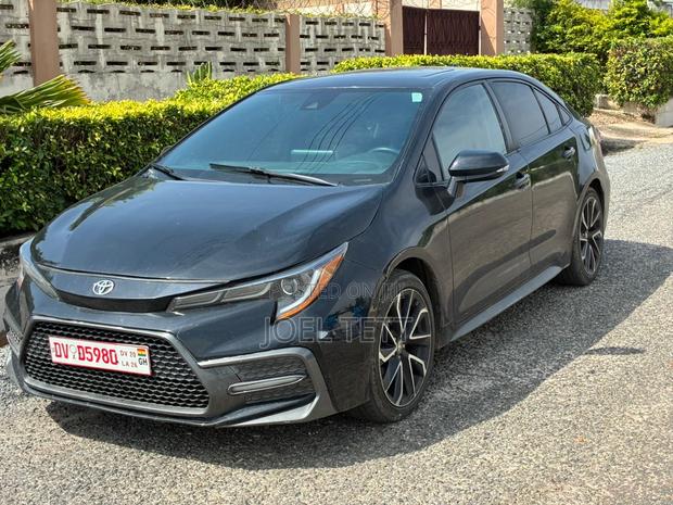 Toyota Corolla XSE 2022 Black