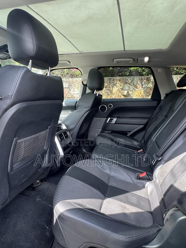 Land Rover Range Rover Sport SE 4x4 (3.0L 6cyl 8A) 2017 Gray