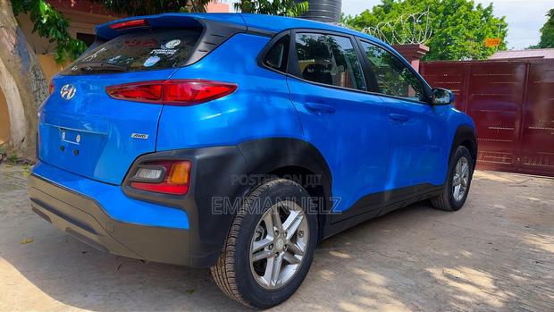 Hyundai Kona 2022 Blue