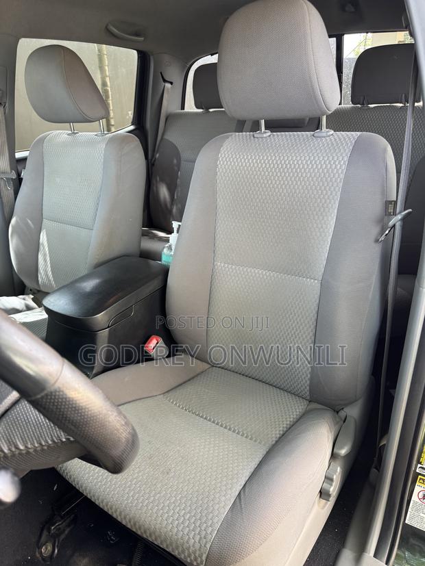 Toyota Tacoma Double Cab V6 Automatic 2012 Green