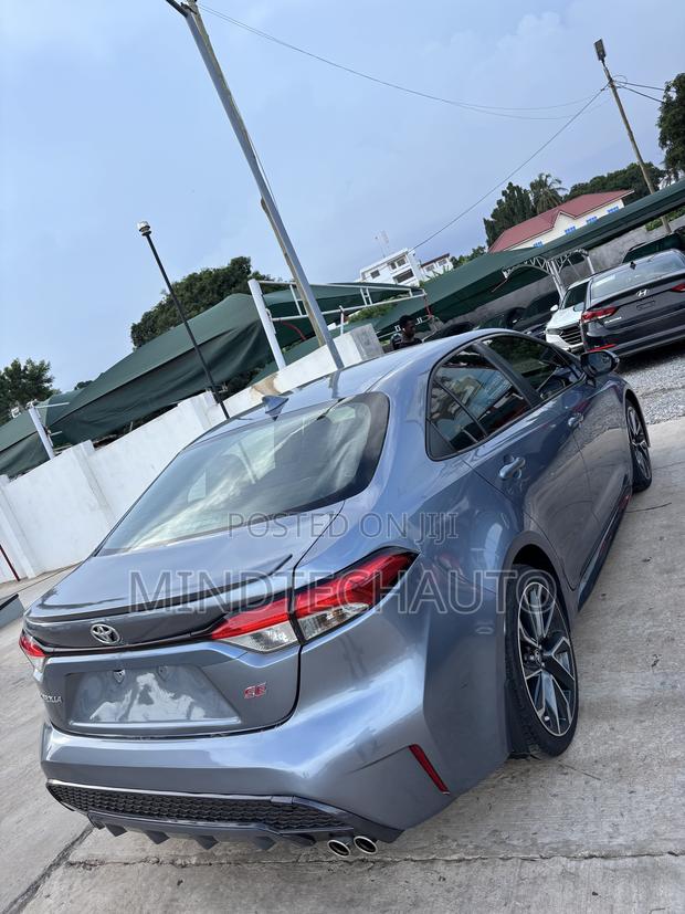 Toyota Corolla SE 2020 Gray