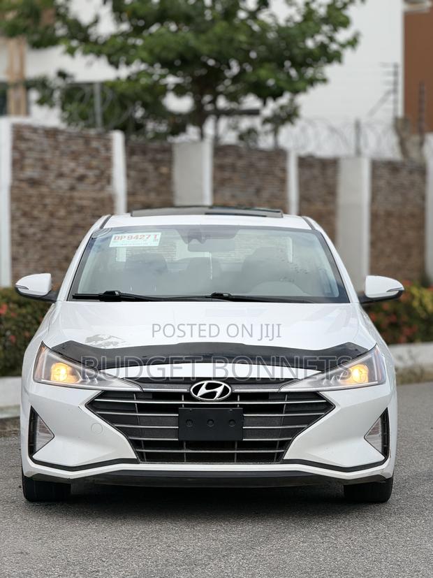 Hyundai Elantra SEL 2019 White