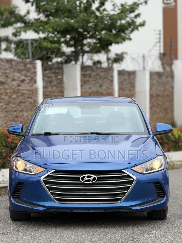 Hyundai Elantra SEL 2018 Blue