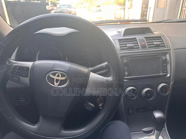 Toyota Corolla S 4dr Sedan (1.8L 4cyl CVT) 2015 Black