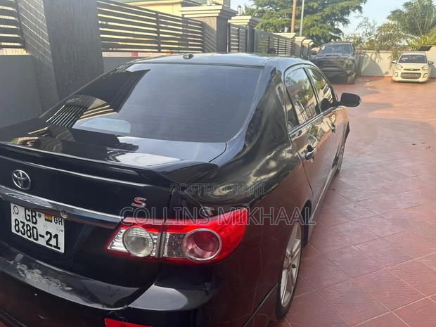 Toyota Corolla S 4dr Sedan (1.8L 4cyl CVT) 2015 Black