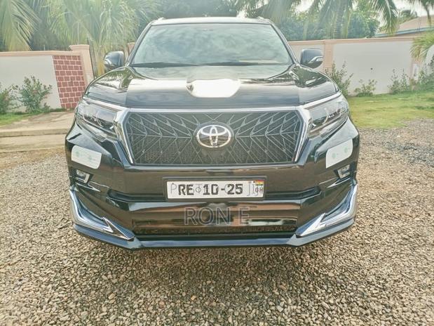 Toyota Land Cruiser Prado 2015 Black
