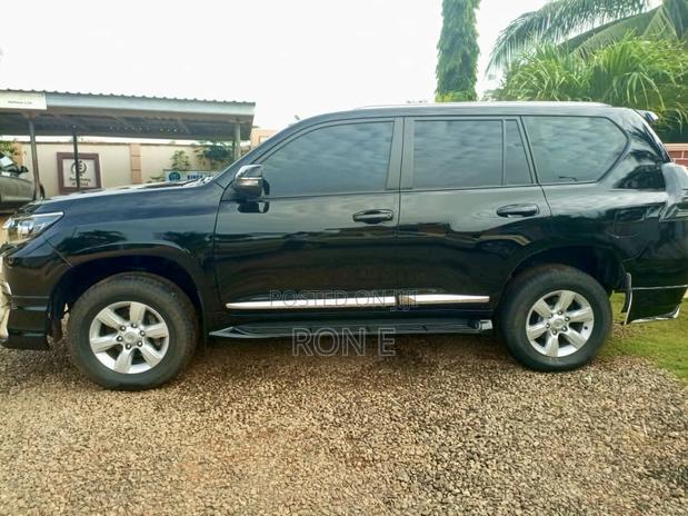 Toyota Land Cruiser Prado 2015 Black