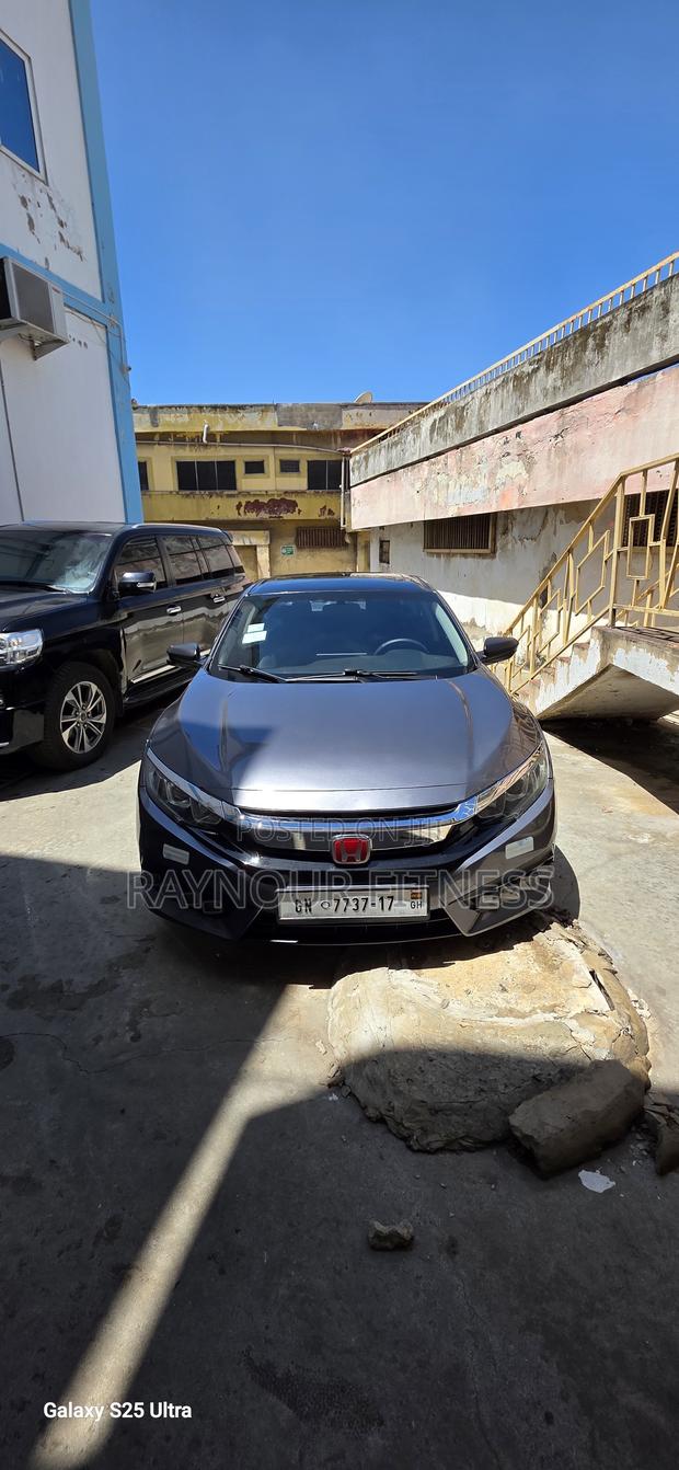 Honda Civic EX-T 4dr Sedan (1.5L 4cyl) 2017 Gray