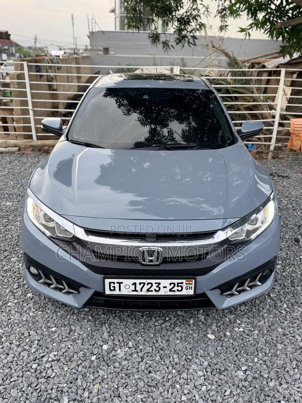 Honda Civic EX 4dr Sedan (2.0L 4cyl) 2017