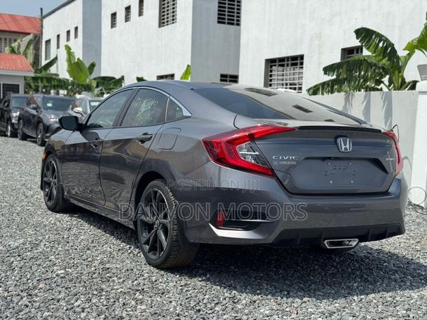 Honda Civic Sport Sedan 2019 Gray