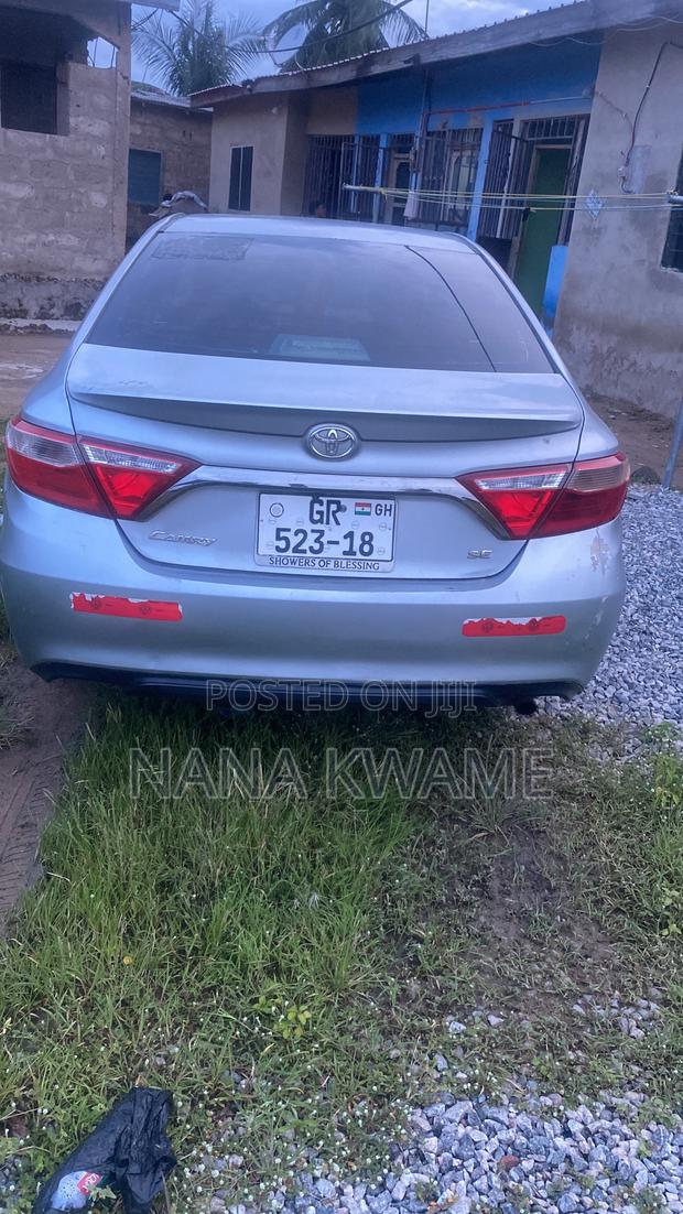 Toyota Camry SE 4dr Sedan (2.5L 4cyl 6A) 2016 Silver