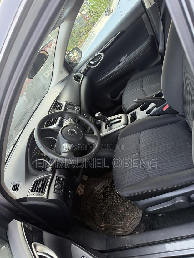 Nissan Sentra 2018 Gray
