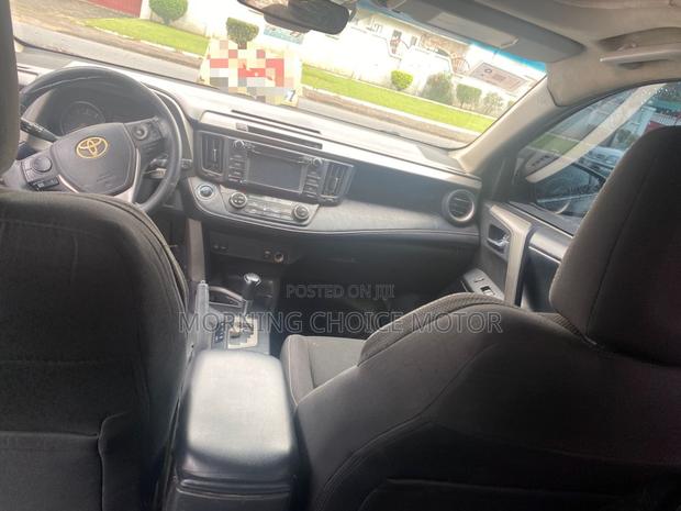 Toyota RAV4 2018 Black