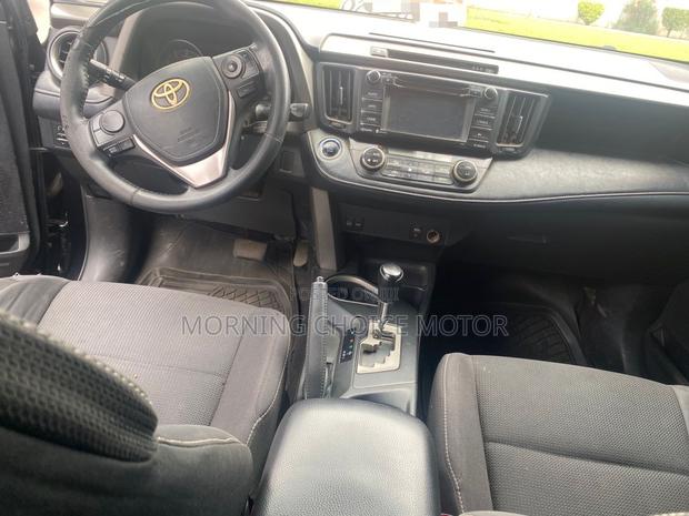 Toyota RAV4 2018 Black