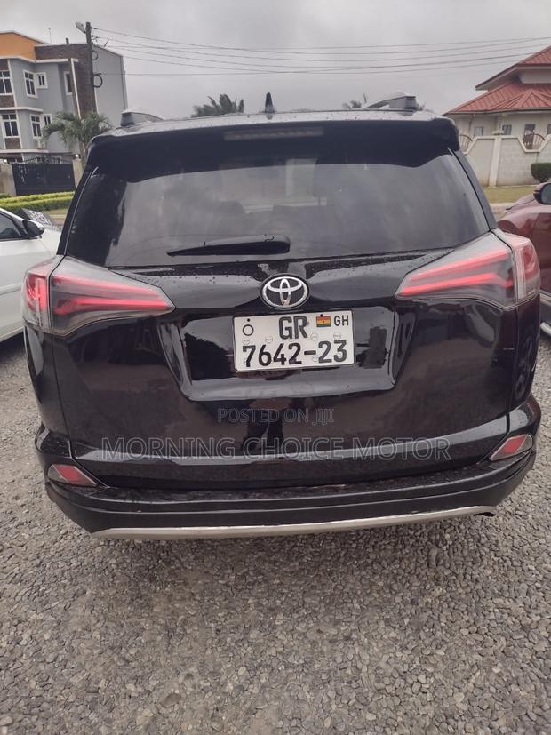 Toyota RAV4 2018 Black