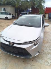 Toyota Corolla XLE 2020 Silver for sale