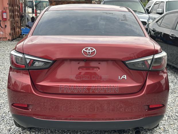Toyota Yaris iA 1.5 FWD 2017 Red