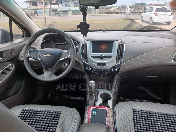 Chevrolet Cruze LT Auto 2018 Black