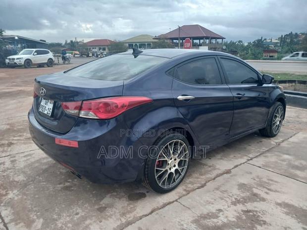 Hyundai Elantra 2013 Blue