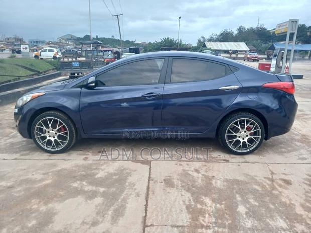 Hyundai Elantra 2013 Blue