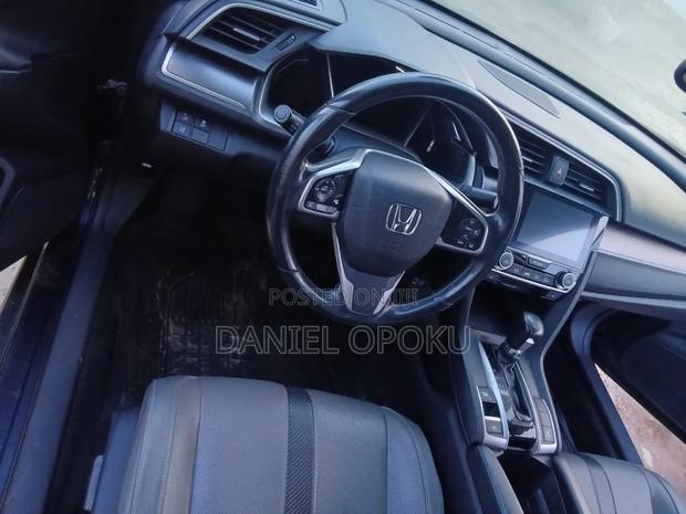 Honda Civic Touring 4dr Sedan (1.5L 4cyl) 2017 Black
