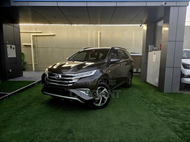 Toyota Rush 2022 Gray