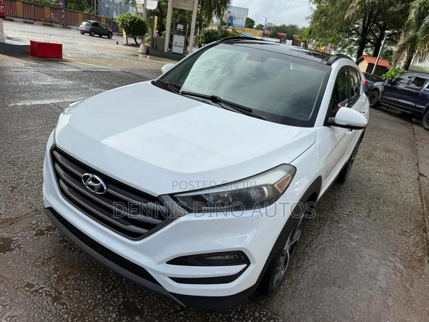 Hyundai Tucson 2018 White