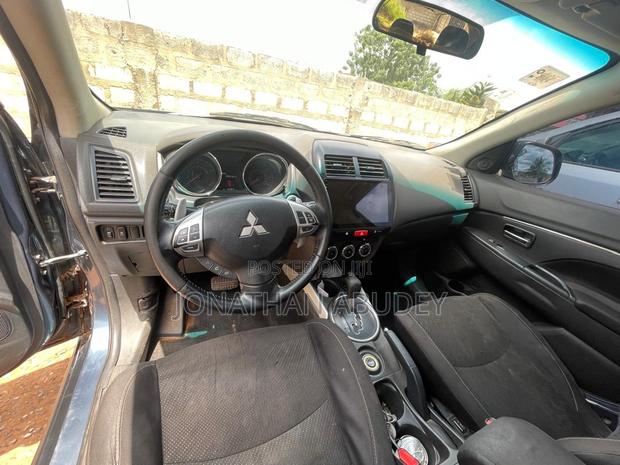 Mitsubishi Outlander 2013