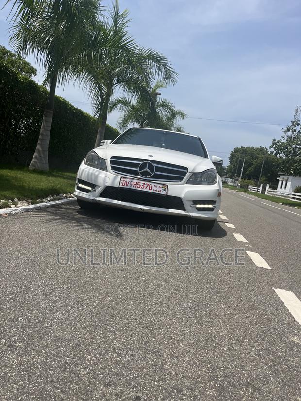 Mercedes-Benz C250 2014 White