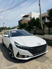Hyundai Elantra Limited 2023 White for sale