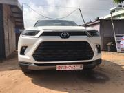 Toyota Highlander Platinum AWD 2024 White for sale