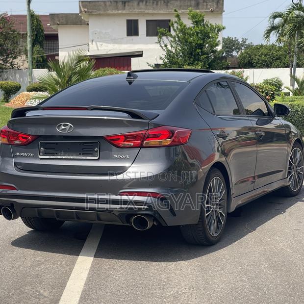 Hyundai Elantra Sport 2018 Gray
