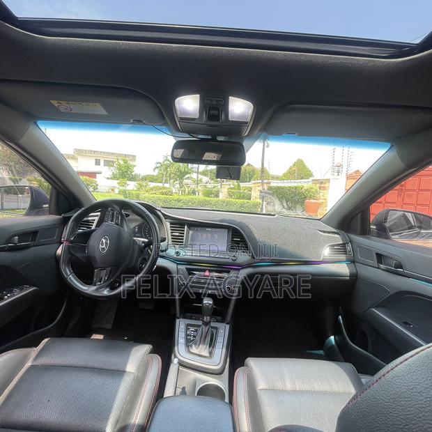 Hyundai Elantra Sport 2018 Gray
