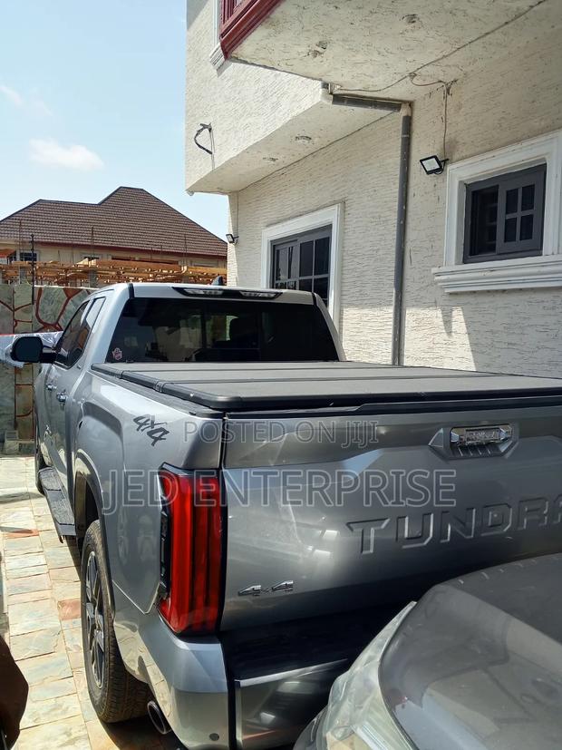 Toyota Tundra 2023 Silver