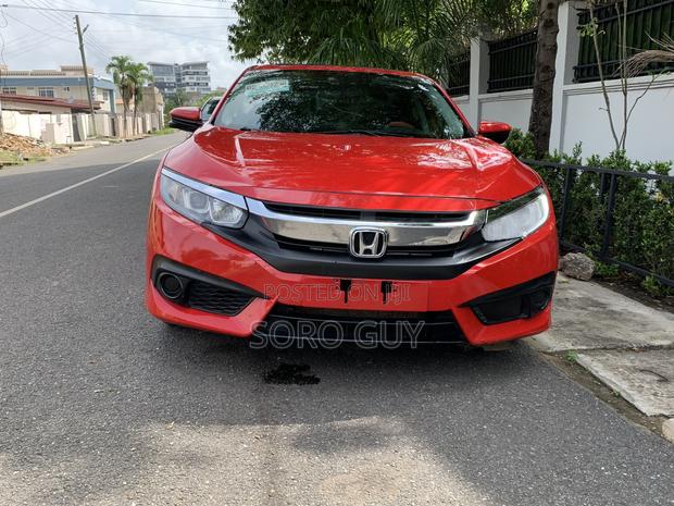 Honda Civic 2018 Red