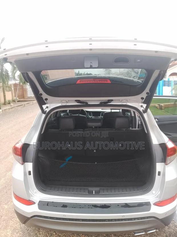 Hyundai Tucson Limited AWD 2016 Silver