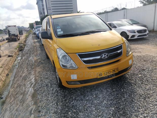 Hyundai Click 2011 Yellow