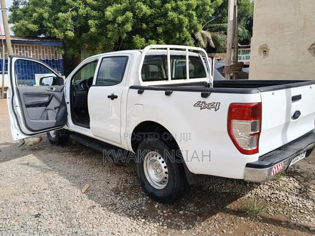 Ford Ranger Wildtrak 2012 White